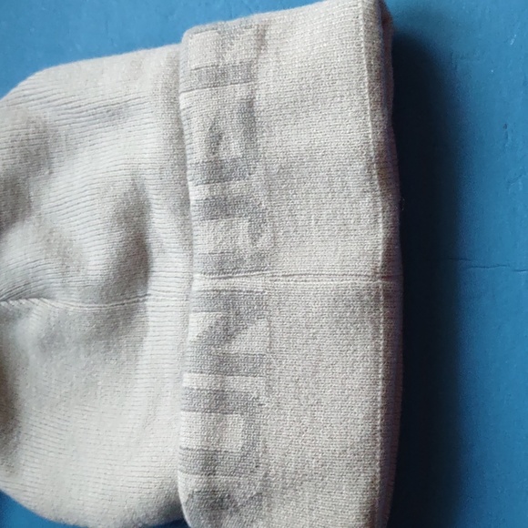 BRAND NEW UNDER ARMOUR UNISEX BEANIE - Picture 5 of 12